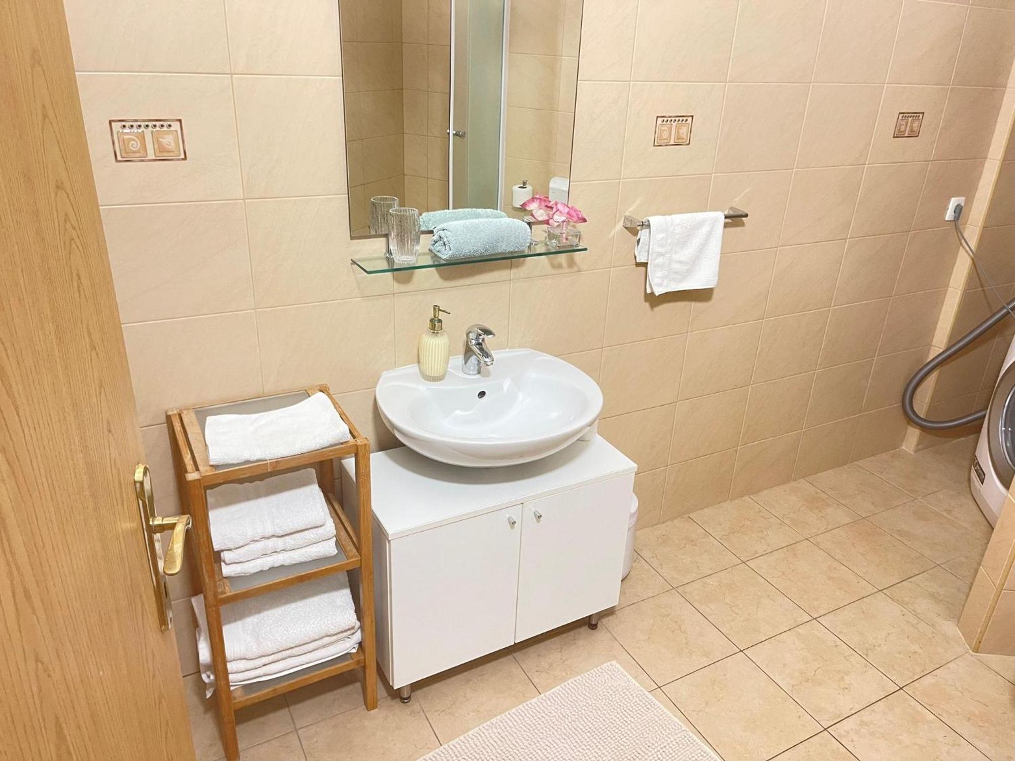 Deluxe Beach Apartments Renata Split Room photo
