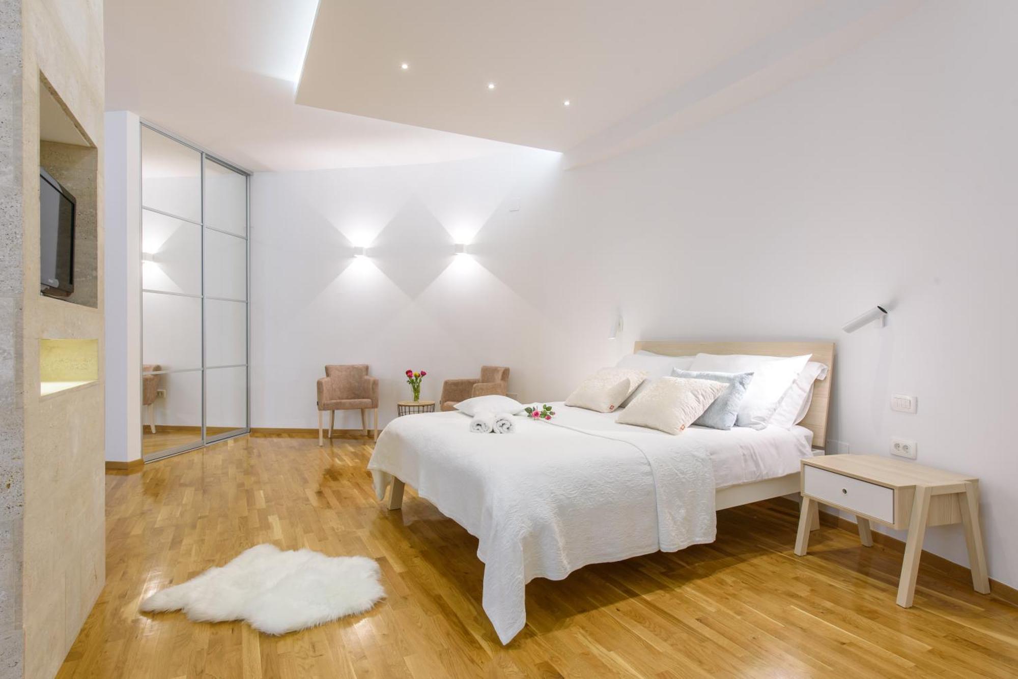 Deluxe Beach Apartments Renata Split Exterior photo