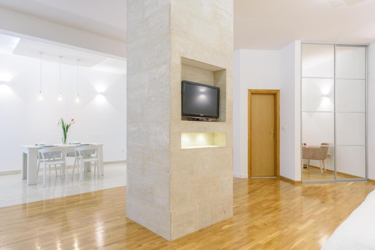 Deluxe Beach Apartments Renata Split Exterior photo